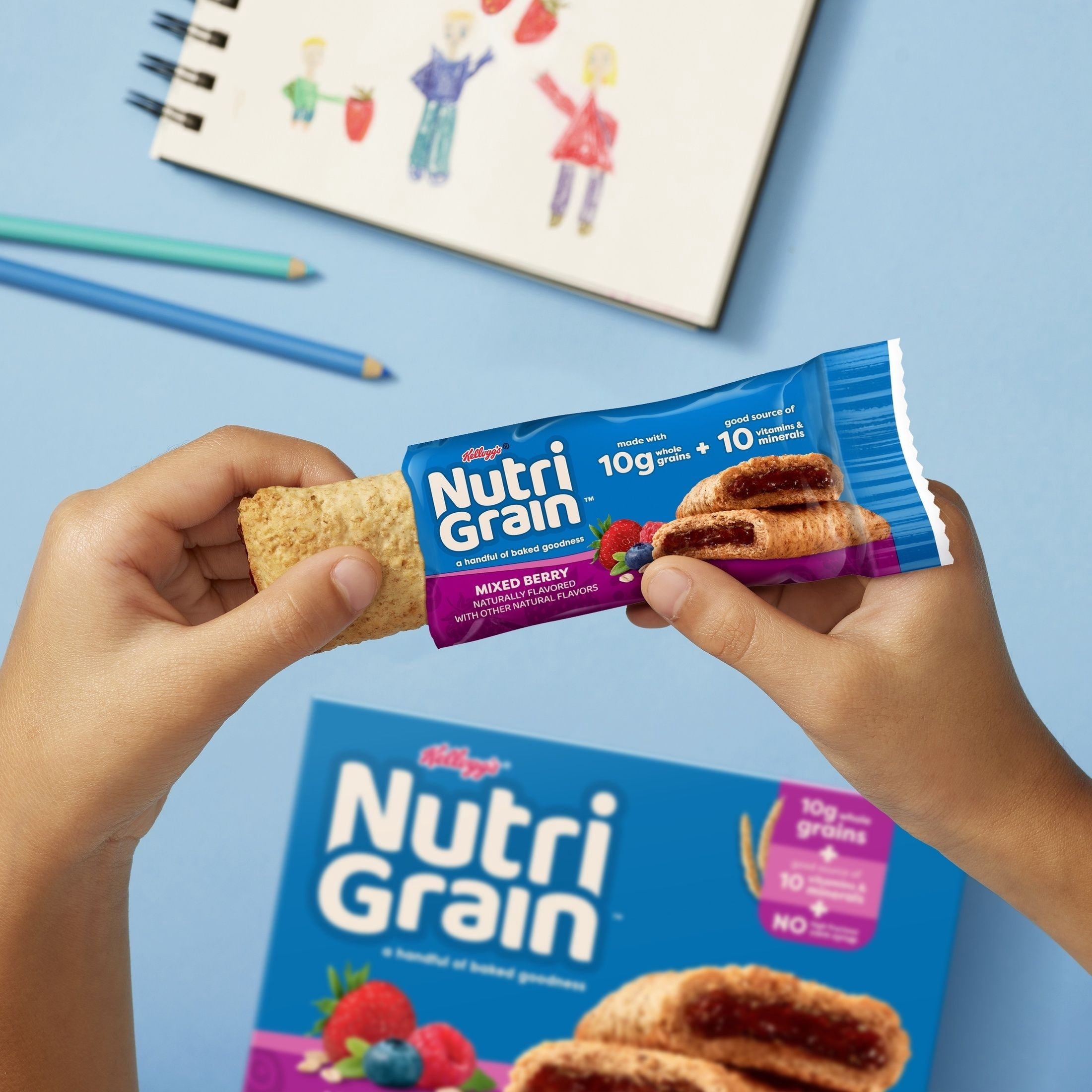 (4 pack) Nutri-Grain Breakfast Bars, Made with 10g Whole Grains, Snack Bars, Mixed Berry, 10.4oz Box (8 Count)