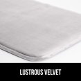 thumbnail image 4 of Alfombra viscoelástica para baño GORILLA GRIP 30 x 20 cm, color gris claro, 4 of 9