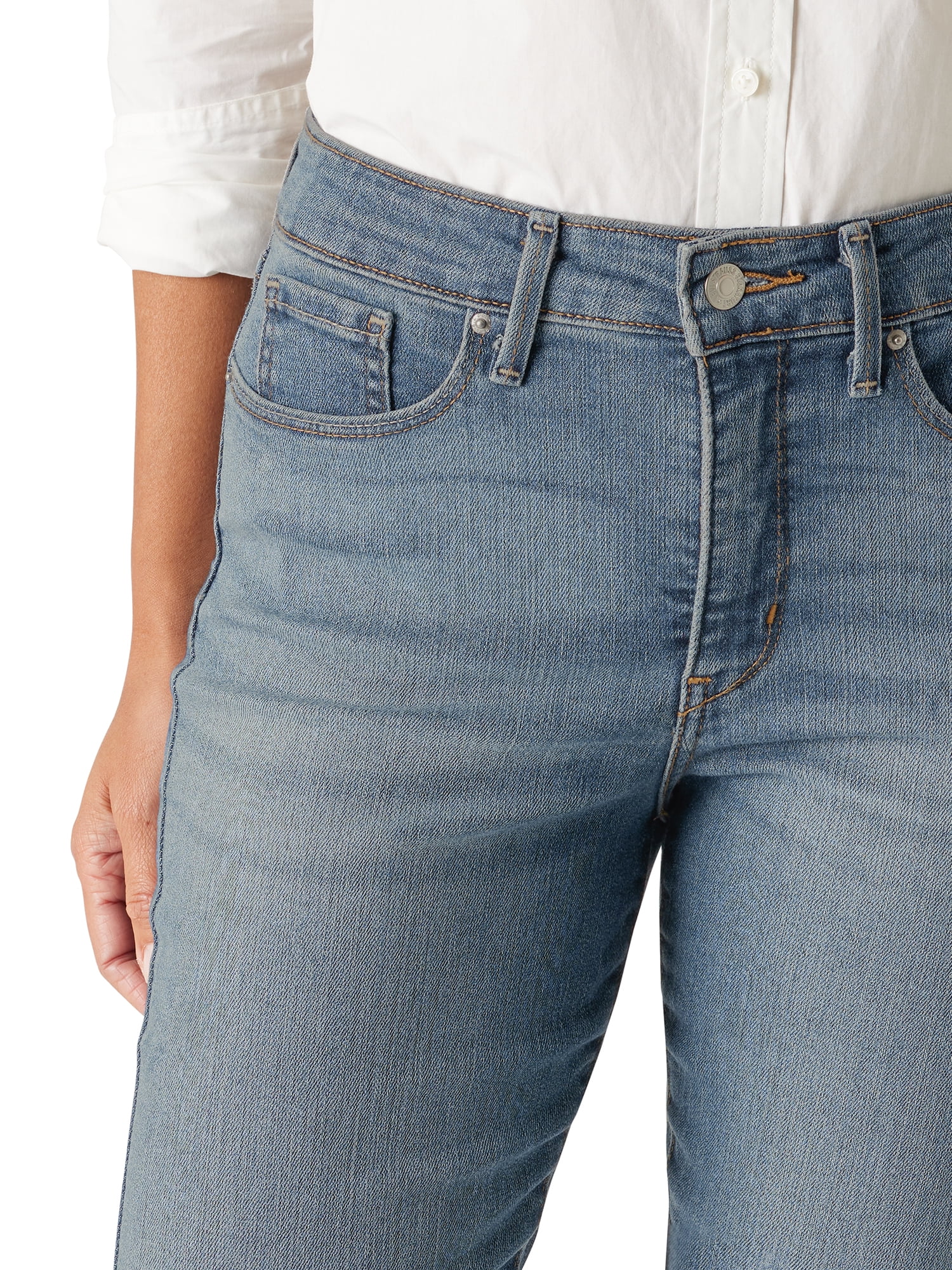 Levi Strauss Signature Women's and Women's Plus Mid Rise Slimming Bootcut Jeans, Sizes 2-26