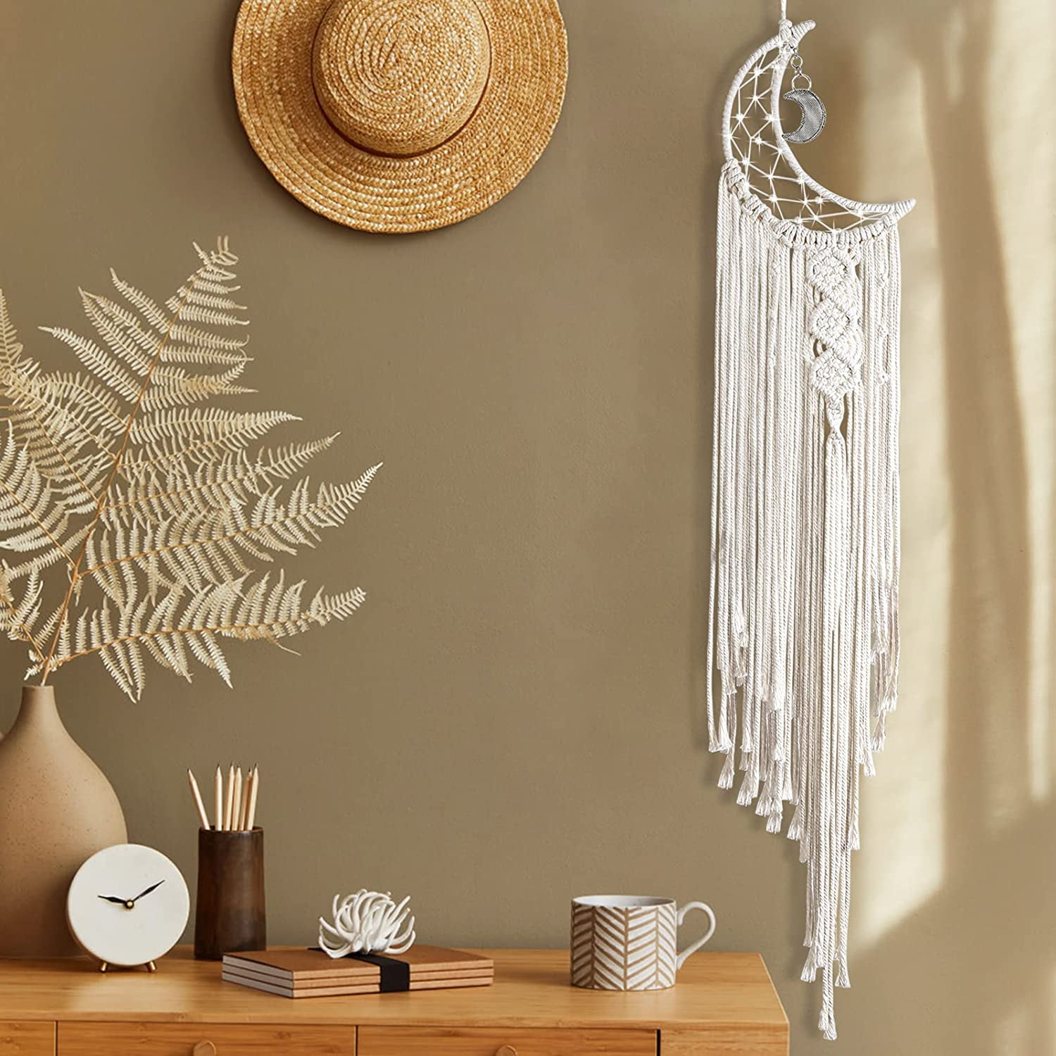 Macrame Wall Decor Wall Hanging Boho Decor Aesthetic Bedroom Decor Gifts for Teen Girls Gift for Mom Wedding Decorations Craft Gift with LED Light