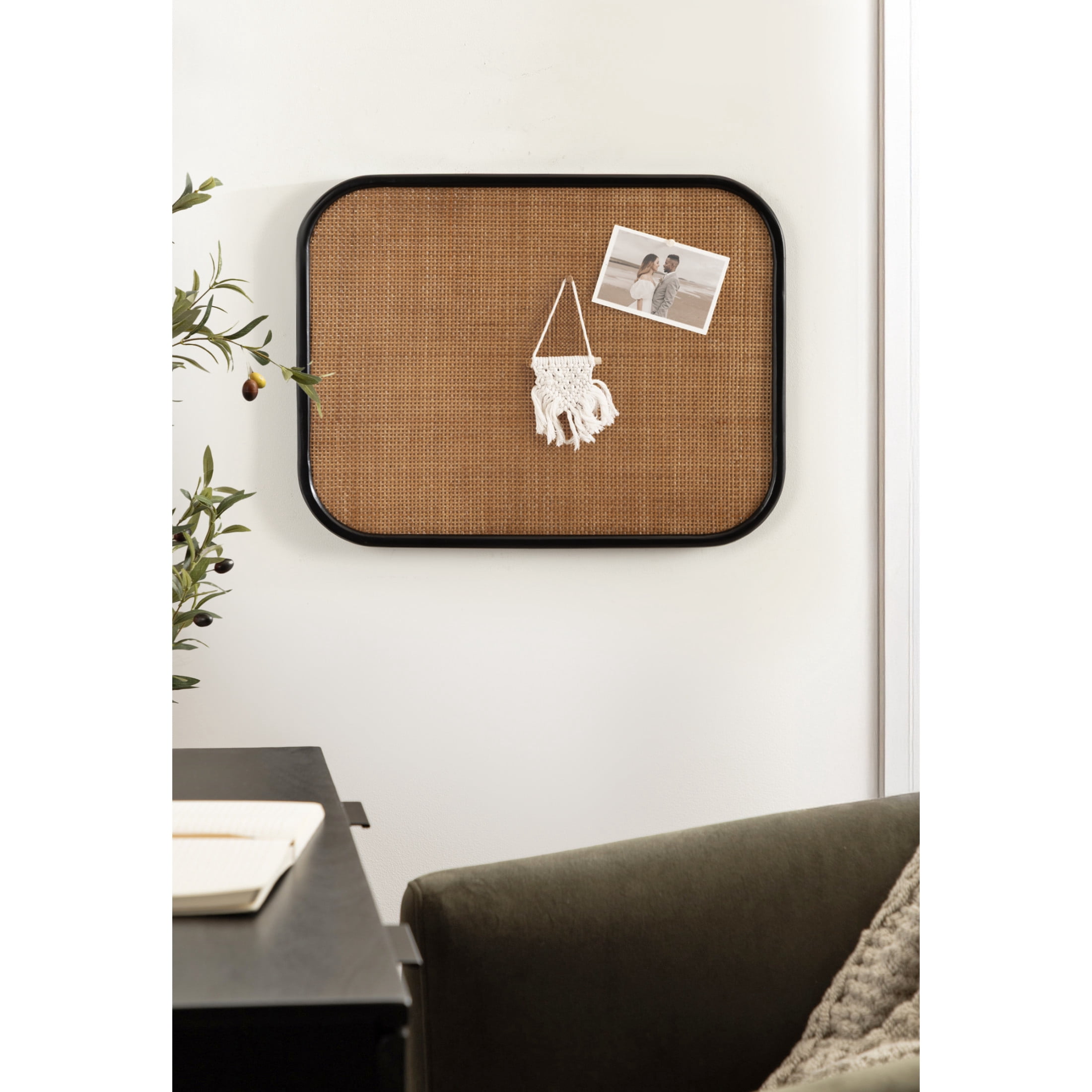 Kate and Laurel Planche Modern Rattan Wall Pinboard, 20 x 26, Black and Natural Rattan, Boho Rounded Rectangle Wall Organizer for Use as Cork Board, Vision Board, or Bulletin Board