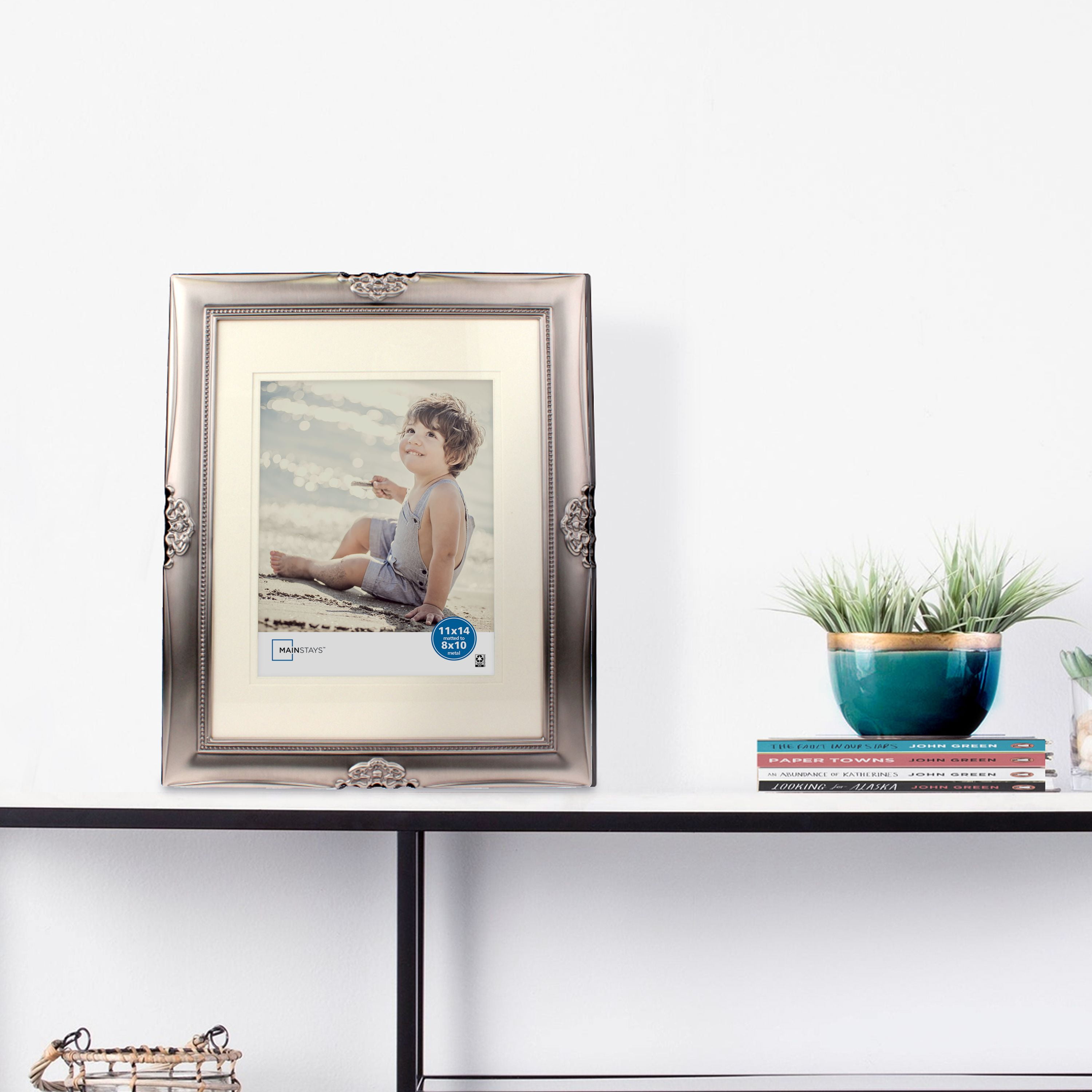 Mainstays 11" x 14" Rectangle Metal Tabletop Picture Frame, Pewter