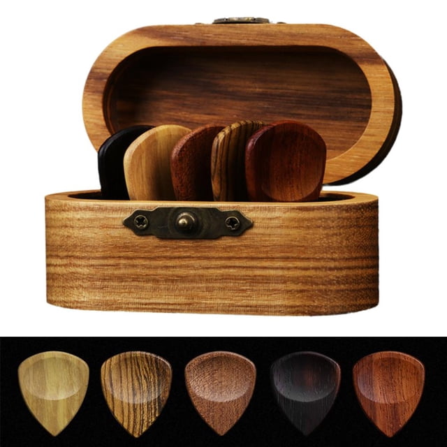 1Pcs Wooden Acoustic Guitar Picks Bass Ukulele Plectrum Hearted Shape Plect
