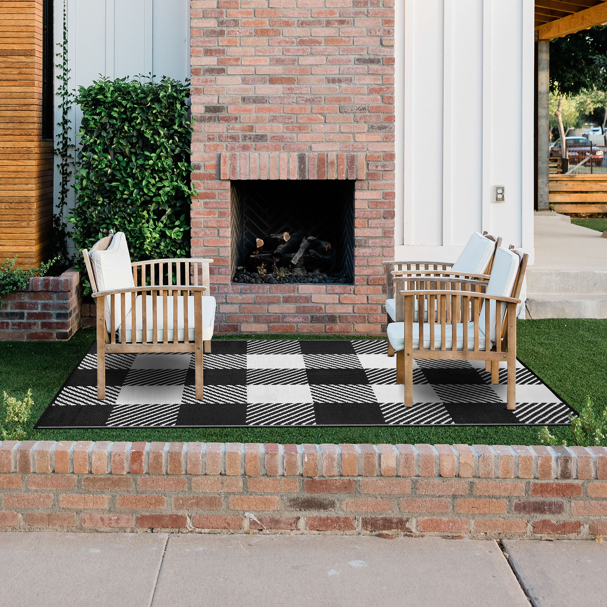 Lush Ambience Black and White Outdoor Rug For Patios, Backyards, Decks