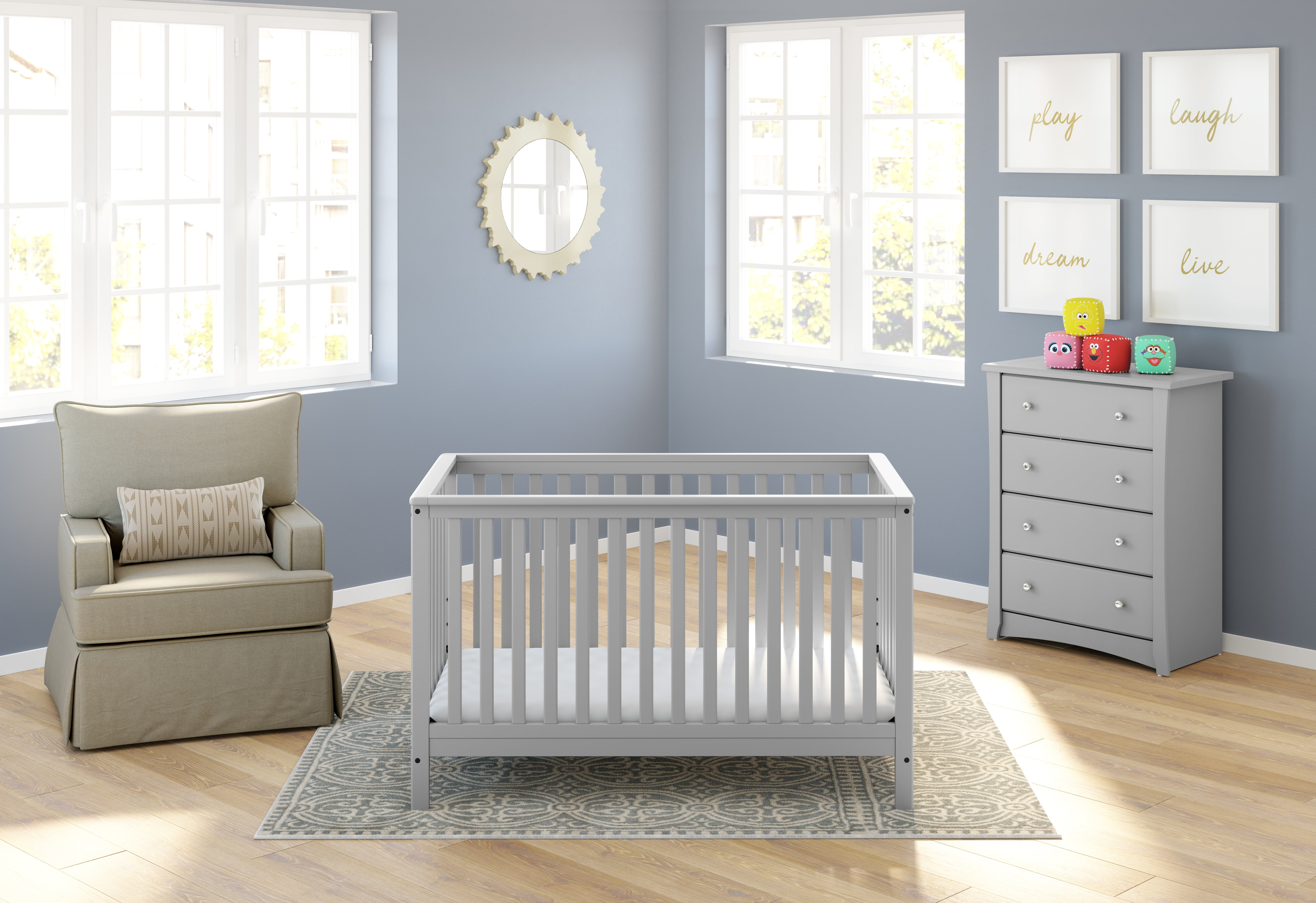 crescent 4 drawer chest