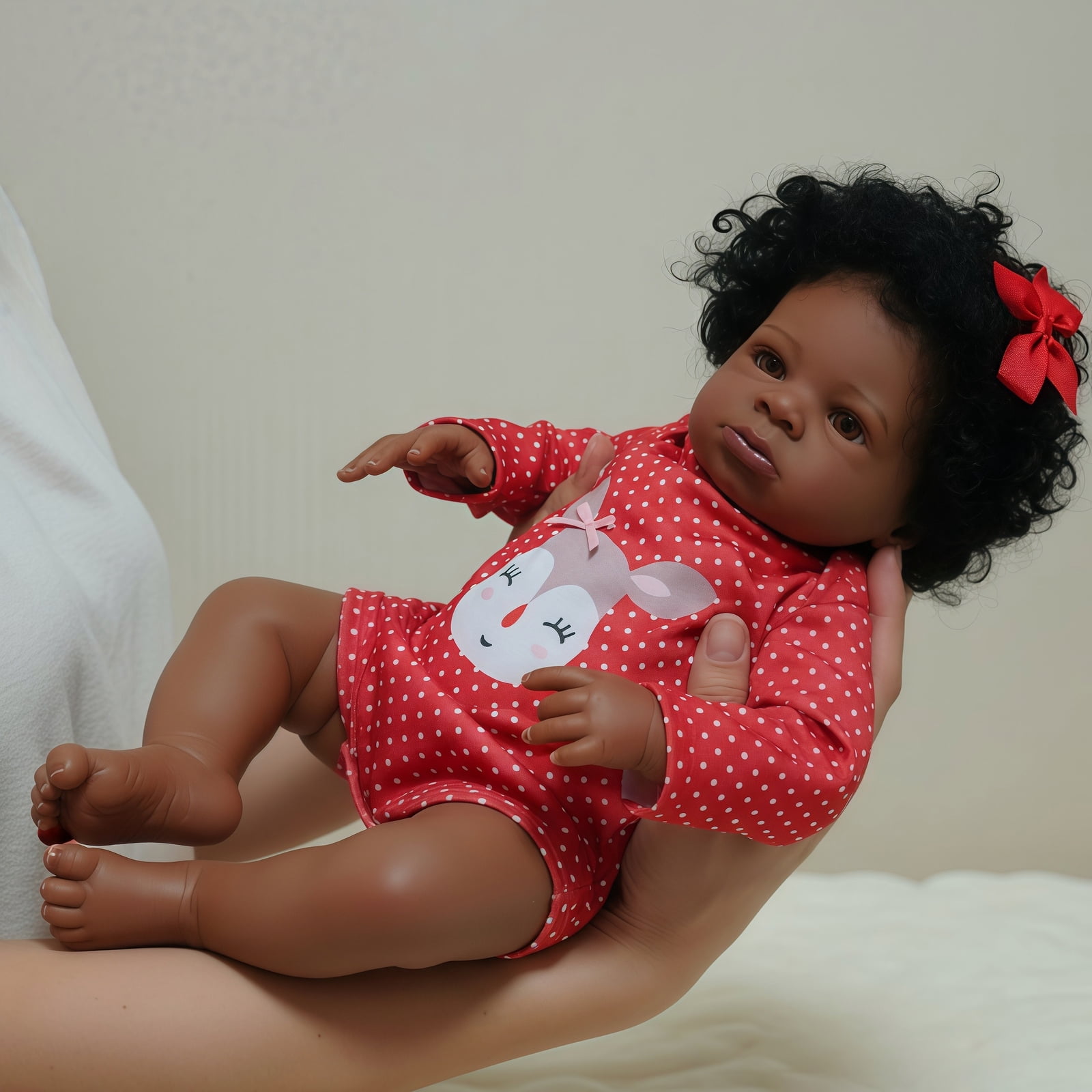 20 Inch Reborn Baby Doll Black Doll, Lifelike Baby Doll with Soft Cloth Body, Hand Rooted Curly Hair, Realistic African American Doll Toy for Kids Age 3+