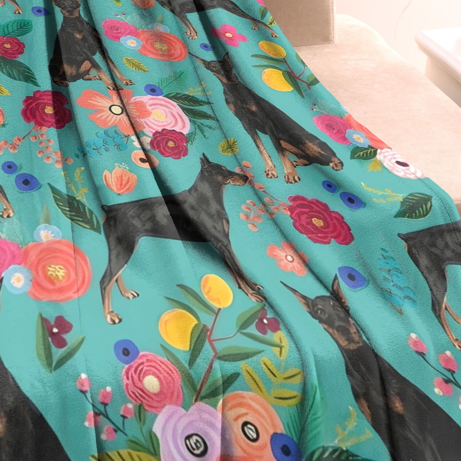 Doberman Dog Pattern with Flowers Blanket,Comfortable Soft Flannel Throw Blanket,All Season,Warm Lightweight Blankets for Sofa Bed Couch Living Room Chair,60"x80"(150x200cm)