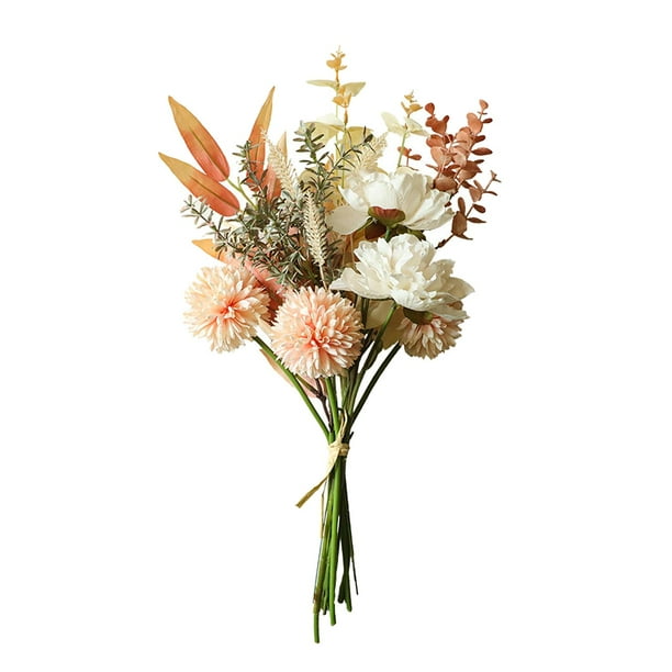 Elegante ramo vintage de flores artificiales secas de seda, rosas y trigo. C