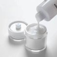 thumbnail image 4 of Frasco de bomba sin aire vacío, rellenable, dispensador de cremas, geles y lociones, recipiente para cosméticos a prueba de fugas para viajes, botella de vacío, nuevo, 4 of 6