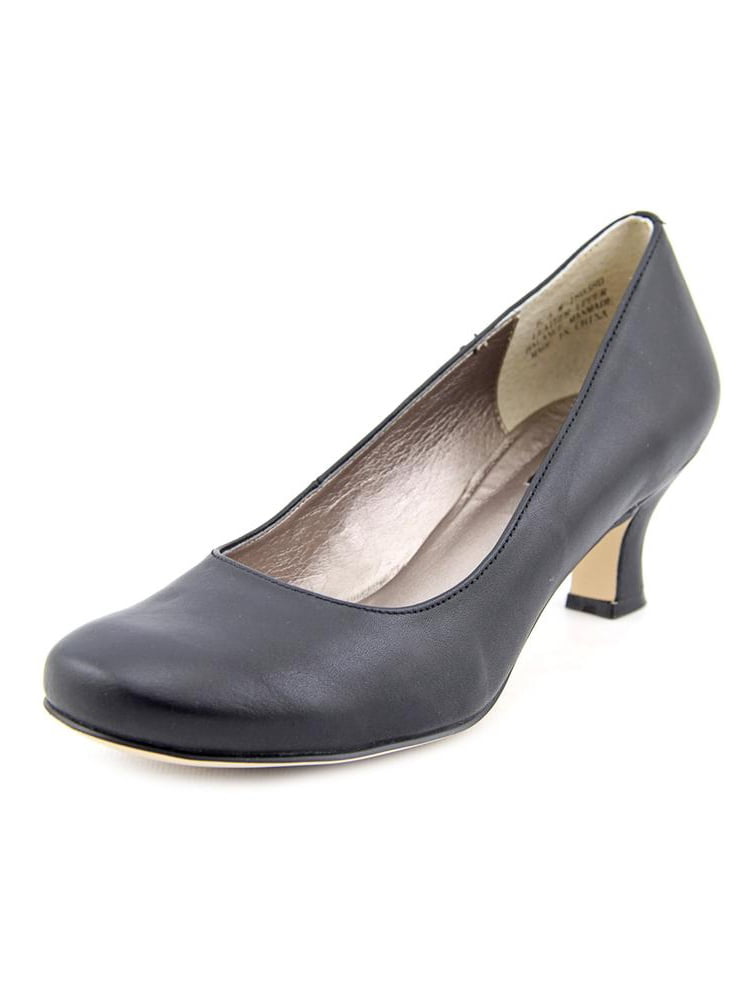 ARRAY Womens Flatter Leather Round Toe Classic Pumps