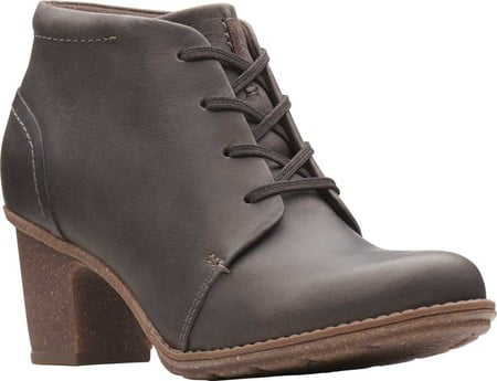clarks sashlin sue ankle bootie