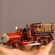 thumbnail image 3 of Modelo de coche de hierro forjado Mini camión de bomberos Artesanía creativa Decoración de mesa de escritorio Adornos (rojo), 3 of 6