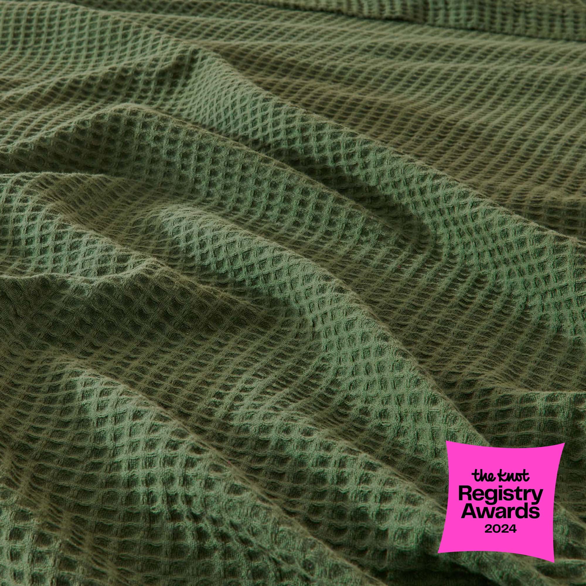 Great Bay Home All-Season Waffle Cotton Bed Blanket 90x90 (Full / Queen, Forest Green)