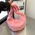 thumbnail image 2 of Bolso de hombro informal personalizado de gran capacidad 2024 Nuevo bolso grande con diseño de nube plisada Bolso oblicuo de moda, 2 of 5