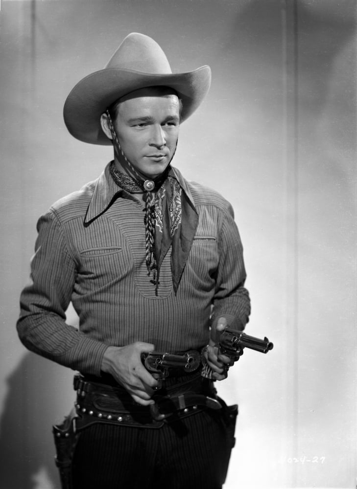 Roy Rogers posed in Cowboy Outfit with Two Guns Photo Print (8 x 10