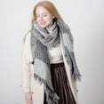thumbnail image 4 of Femmes Hiver Écharpe Longue Écharpe Plaid Chaud Châle Classique Confortable Épais Écharpe, 4 of 5