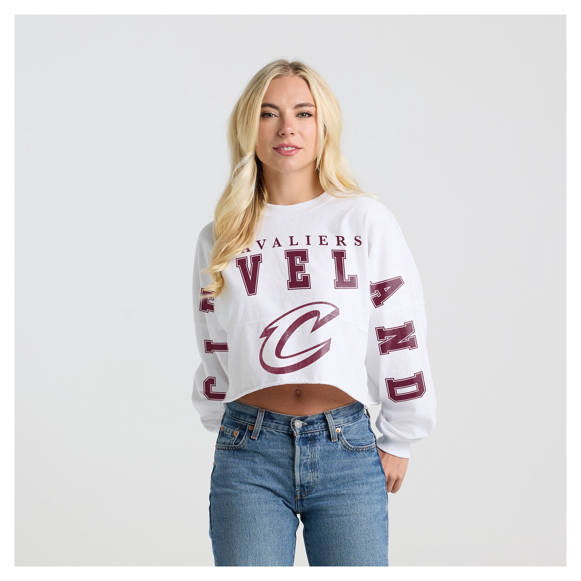 Women's Fanatics White Cleveland Cavaliers Spirit Jersey Cropped Crew Neck Sweatshirt