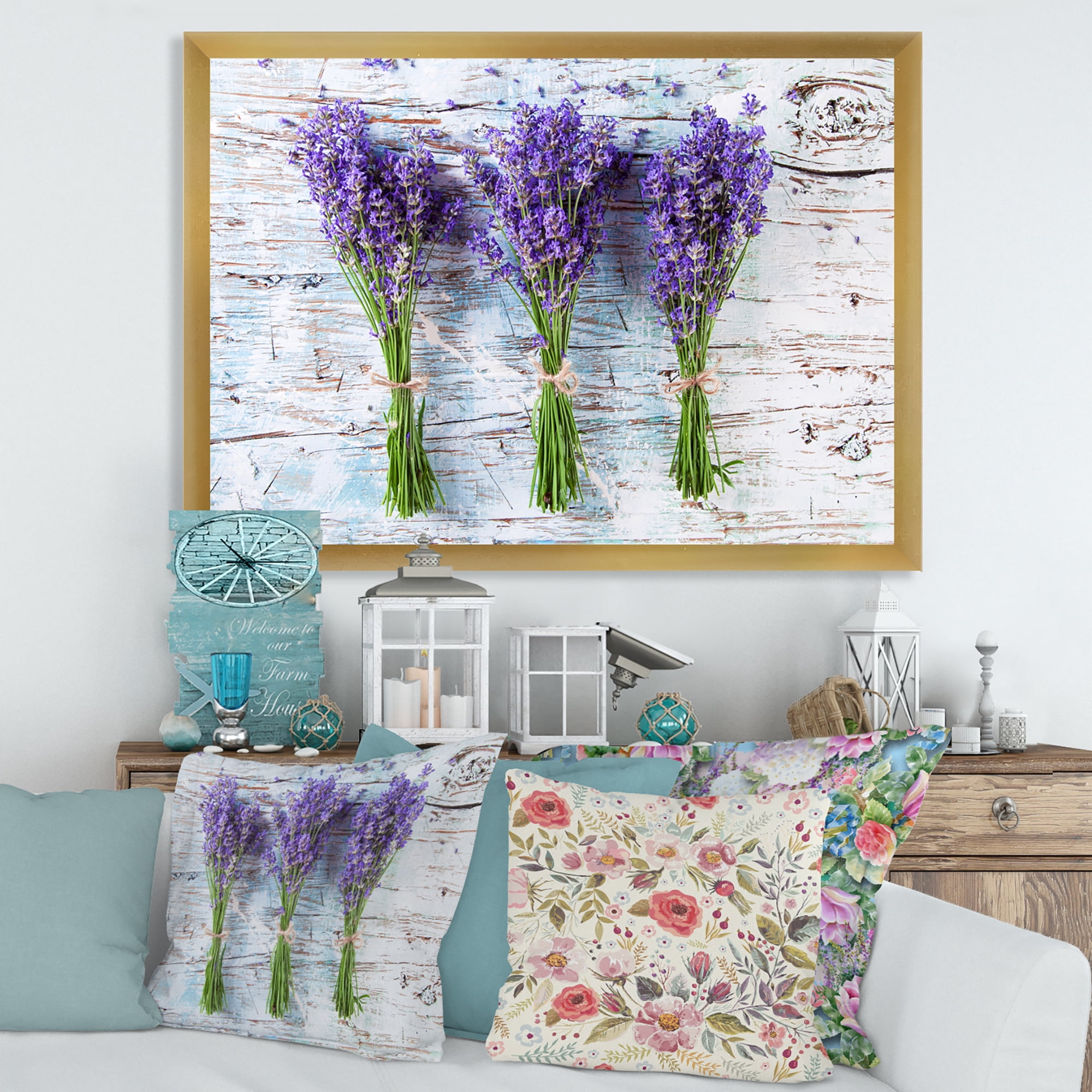Designart 'Fresh Lavender Bouquets On Wood' Farmhouse Framed Art Print