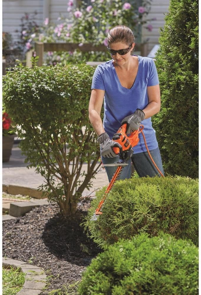 16-Inch Dual-Action Hedge Trimmer with Sawblade for Garden and Lawn Care