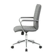 كرسي مكتب حديث مضلع الظهر قابل للتعديل مع أذرع باللون الرمادي من Boss Office Products
