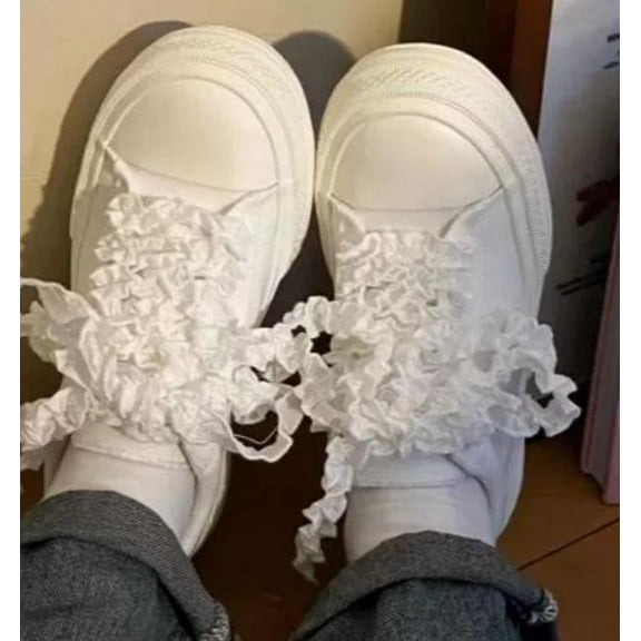 WEUVEB Ruffle Shoelaces White Polyester Cute Lace Design for Decor 2Pairs