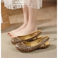 thumbnail image 2 of Women’s Lightweight Clog Sandals Closed Toe Soft Sole Slip On Non Slip Beach Shoes, 2 of 6