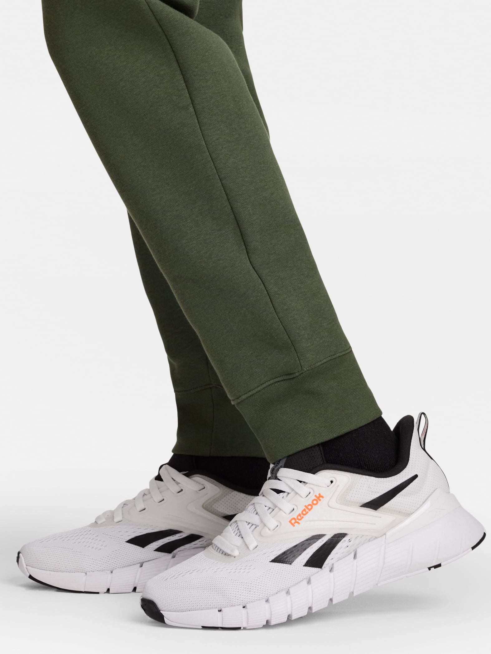 Reebok Boy's Athletic Game Day Performance Fleece Jogger Pants, Sizes 4-18