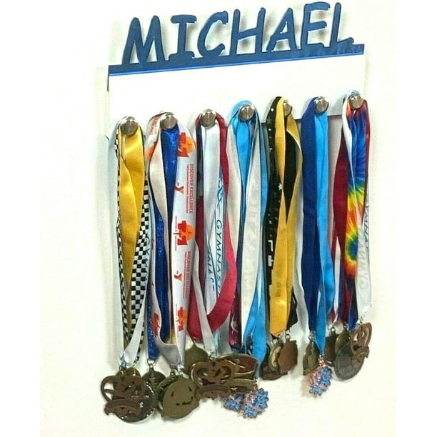 HTAIGUO Porte-médaille personnalisé avec nom, présentoir de récompenses  avec crochets pour plus de 60 médailles, rubans, sports de 40,6 cm de  large, unique en son genre fabriqué sur commande avec votre nom