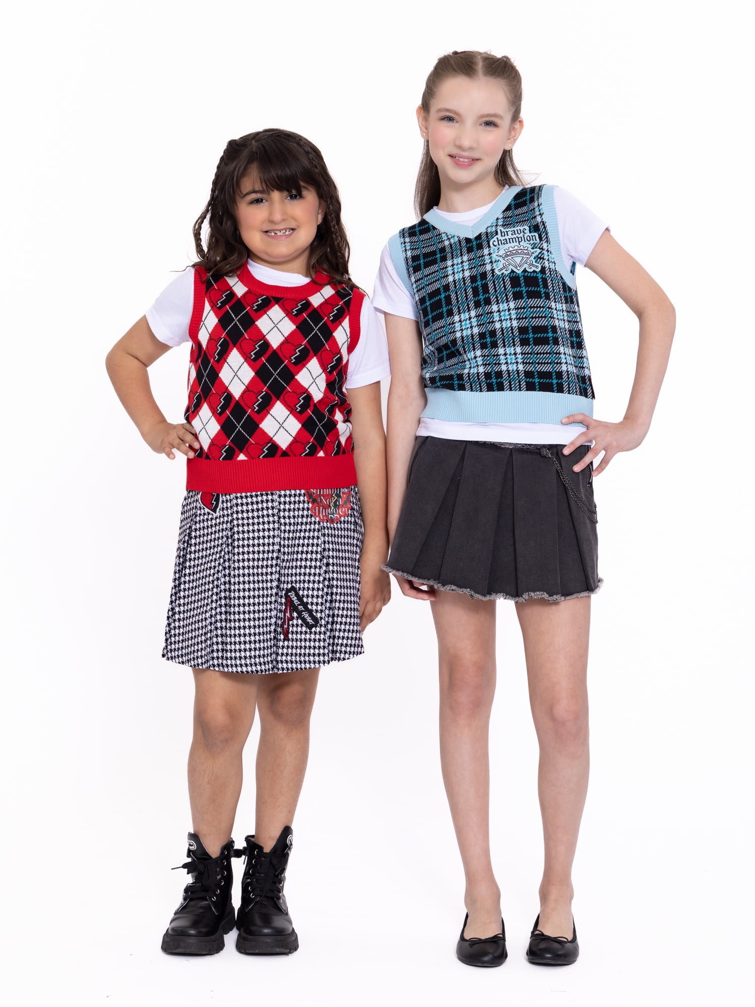 Disney Girls Descendants The Rise of Red Heart Sweater Vest, Sizes 4-16