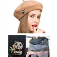 thumbnail image 3 of Broche panda en Émail de Cristal en Bambou pour Femmes, 3 of 5