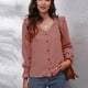 thumbnail image 4 of Camisa de manga larga con botones y volantes en los hombros, cuello en V, fibra de poliéster, camisa de mujer para viaje, pata de gallo roja S, 4 of 7