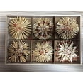 thumbnail image 3 of Estrella de paja el árbol de Navidad, juego de 24 estrellas de paja festivas - colgante de paja natural para decoraciones de árboles de Navidad, adornos navideños - con una hermosa caja de madera Ormromra HFP-0467, 3 of 8
