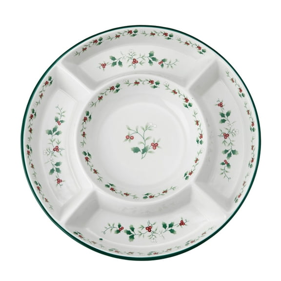 Pfaltzgraff Winterberry 15 in ChristmasChip and Dip Set