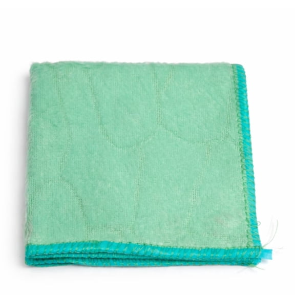 Durable Green Microfiber Polishing Cloths – Soft, Lint-Free, Reusable Towels for Home, Car, Screens, and Kitchen – 2-Pack