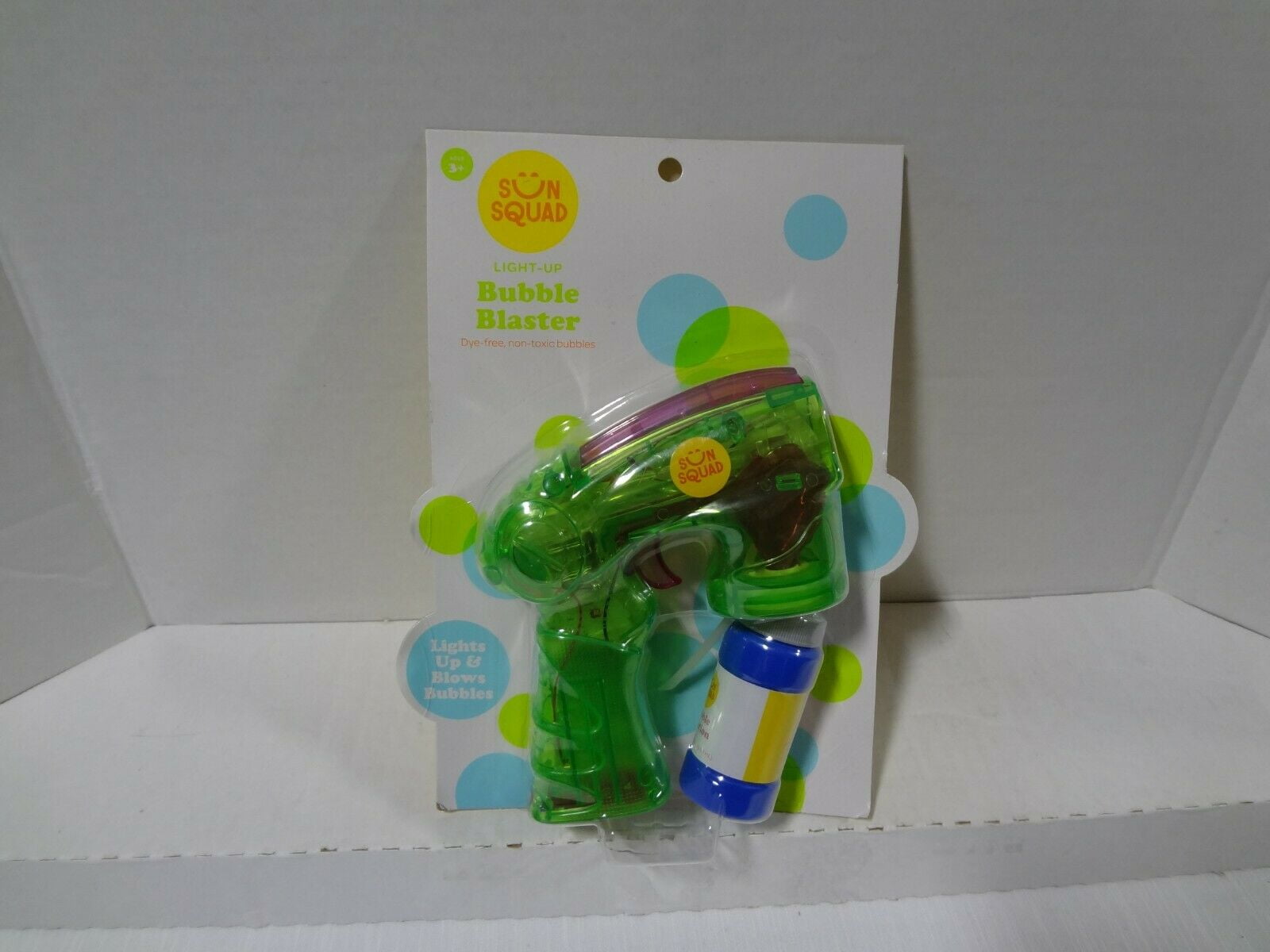 hours of fun for anyone! Green LED Light Up Refillable Bubble Wand 