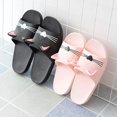 thumbnail image 5 of Zapatillas de casa para mujer, sandalias antideslizantes para la ducha y el baño, para verano, para playa y piscina, para niñas, color negro, 5 of 5
