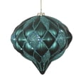 thumbnail image 1 of Ornement en Diamant Mat Émeraude&44; 5,7 Po., 1 of 1