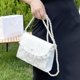 thumbnail image 4 of Bolsos para mujer con cadena de correa de perlas Bolso de hombro para dama Holiday Trendy Botón de perla jinwen Bolsos cruzados, 4 of 8
