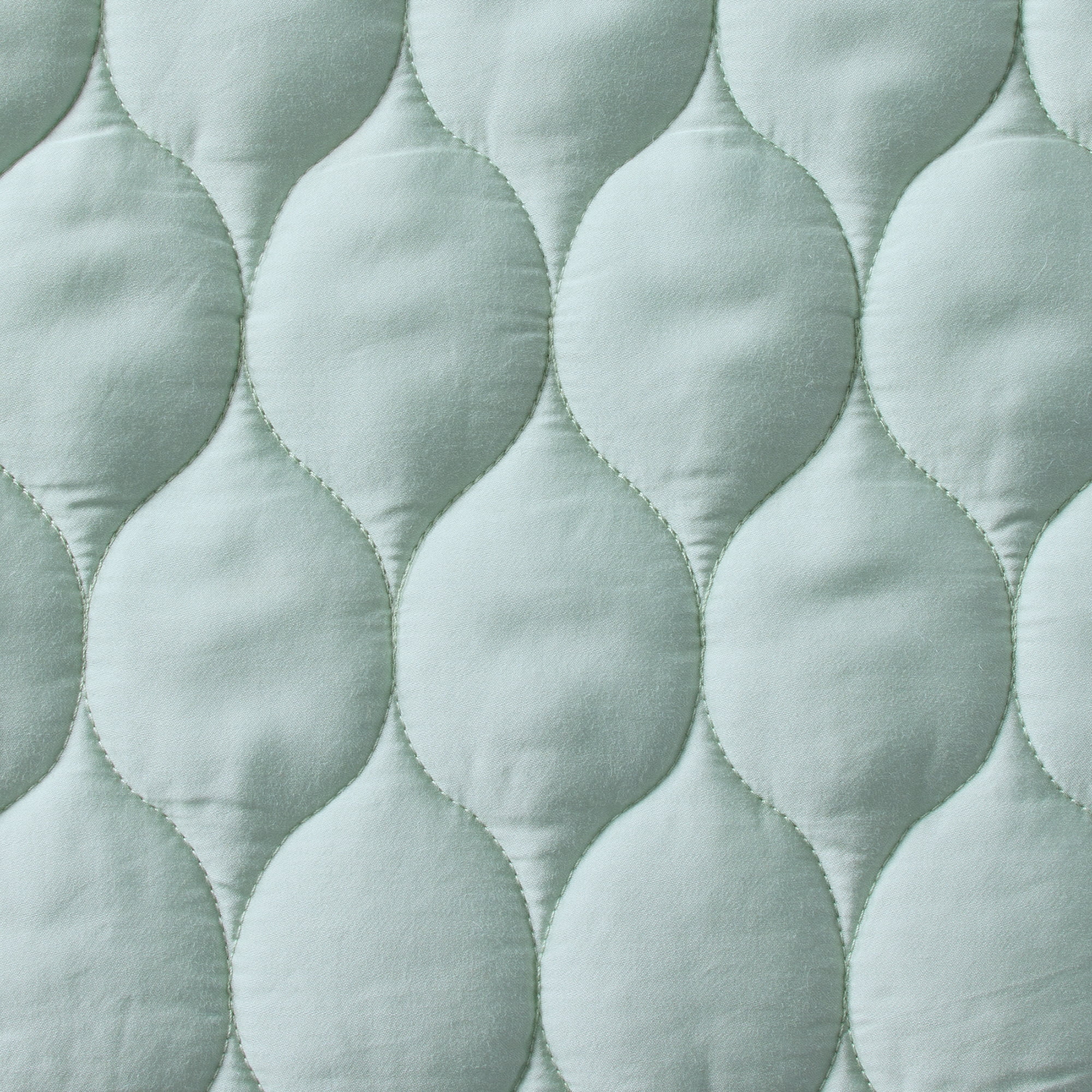 Better Homes & Gardens Tencel Quilt, King, Seafoam Green, Soft Touch Bedding