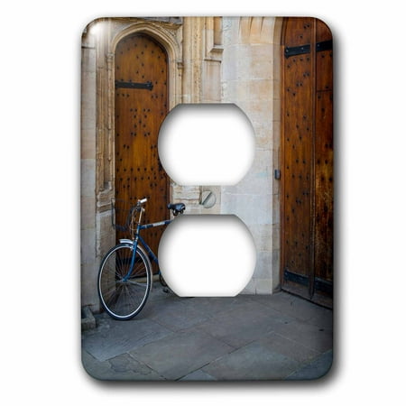 3dRose Bicycle parked in front of doors, Oxford University, England - 2 Plug Outlet