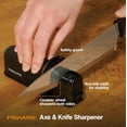 thumbnail image 2 of Afilador de Cuchillos y Hachas Fiskars 78616984 con Ruedas de Ceramica y Base Antideslizante, 2 of 5