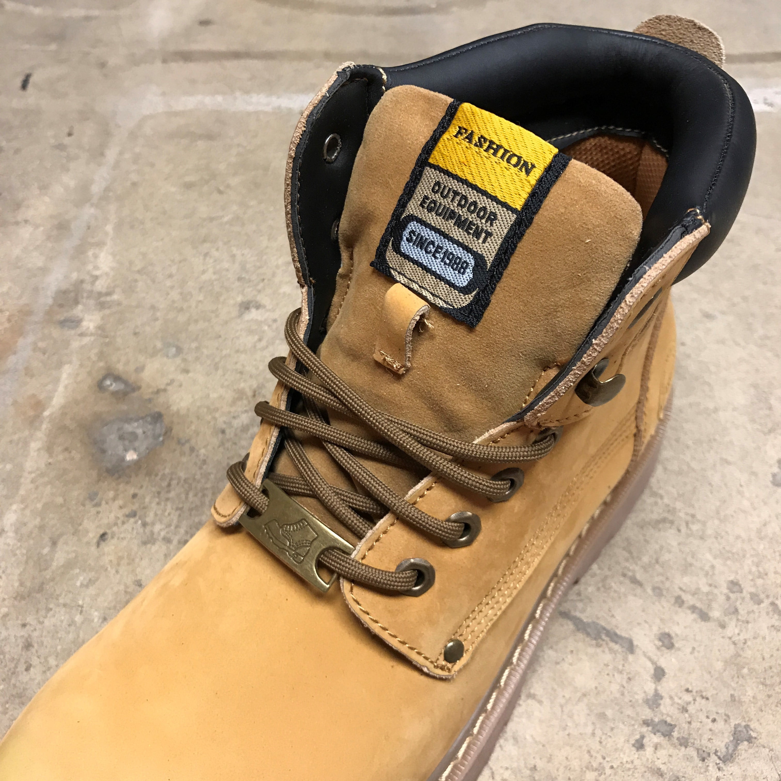 Get the best choice 2 Pairs 3/16” Work Boots & Hiking Shoes Round Boot