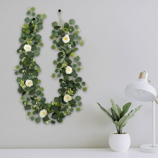 Wreath Realistic Greenery for Year-Round Seasonal Front Door Wall Window