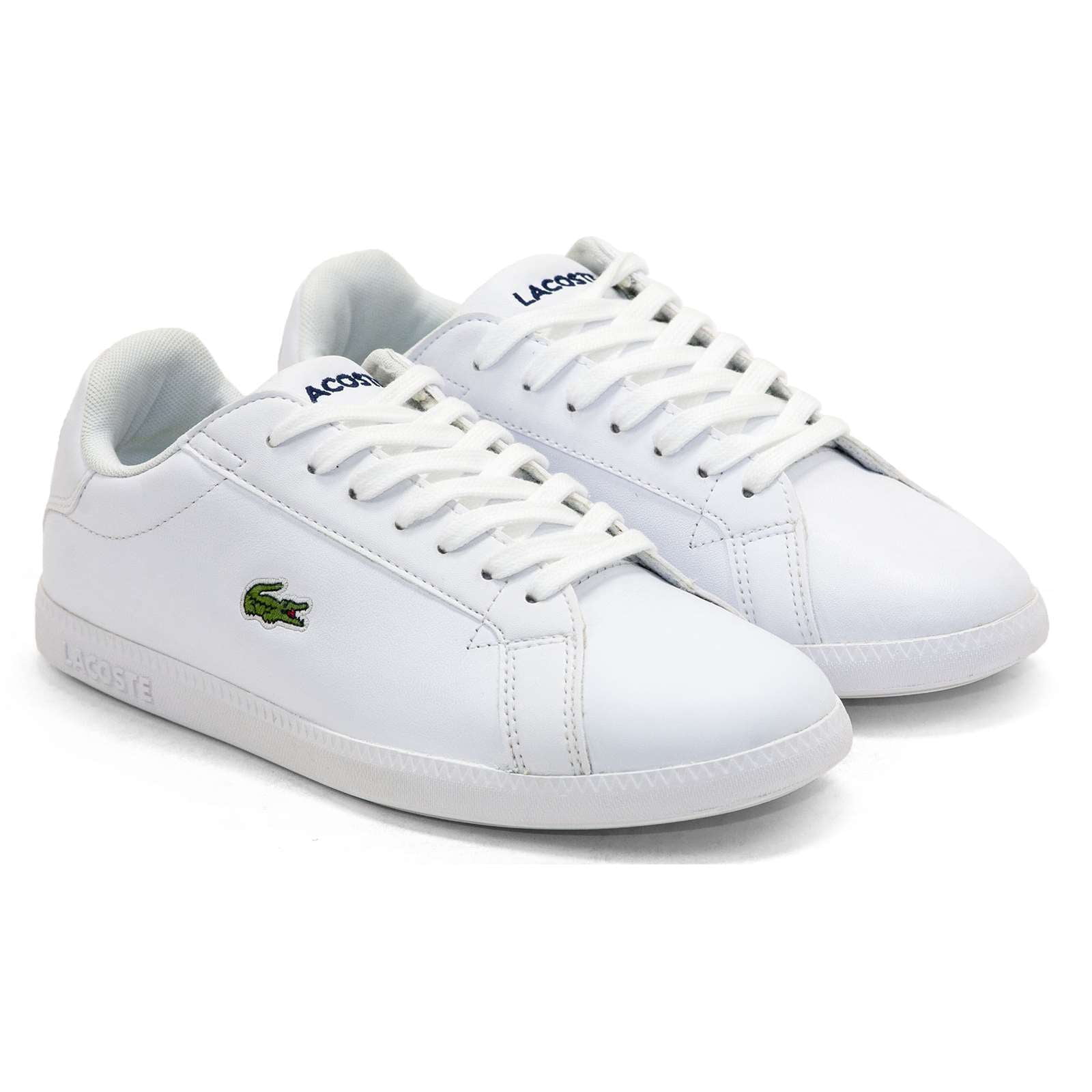 lacoste graduate leather sneaker