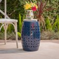 thumbnail image 1 of Table d'Appoint en Fer Bleu Foncé 12 Po en Lilas d'Extérieur, 1 of 2