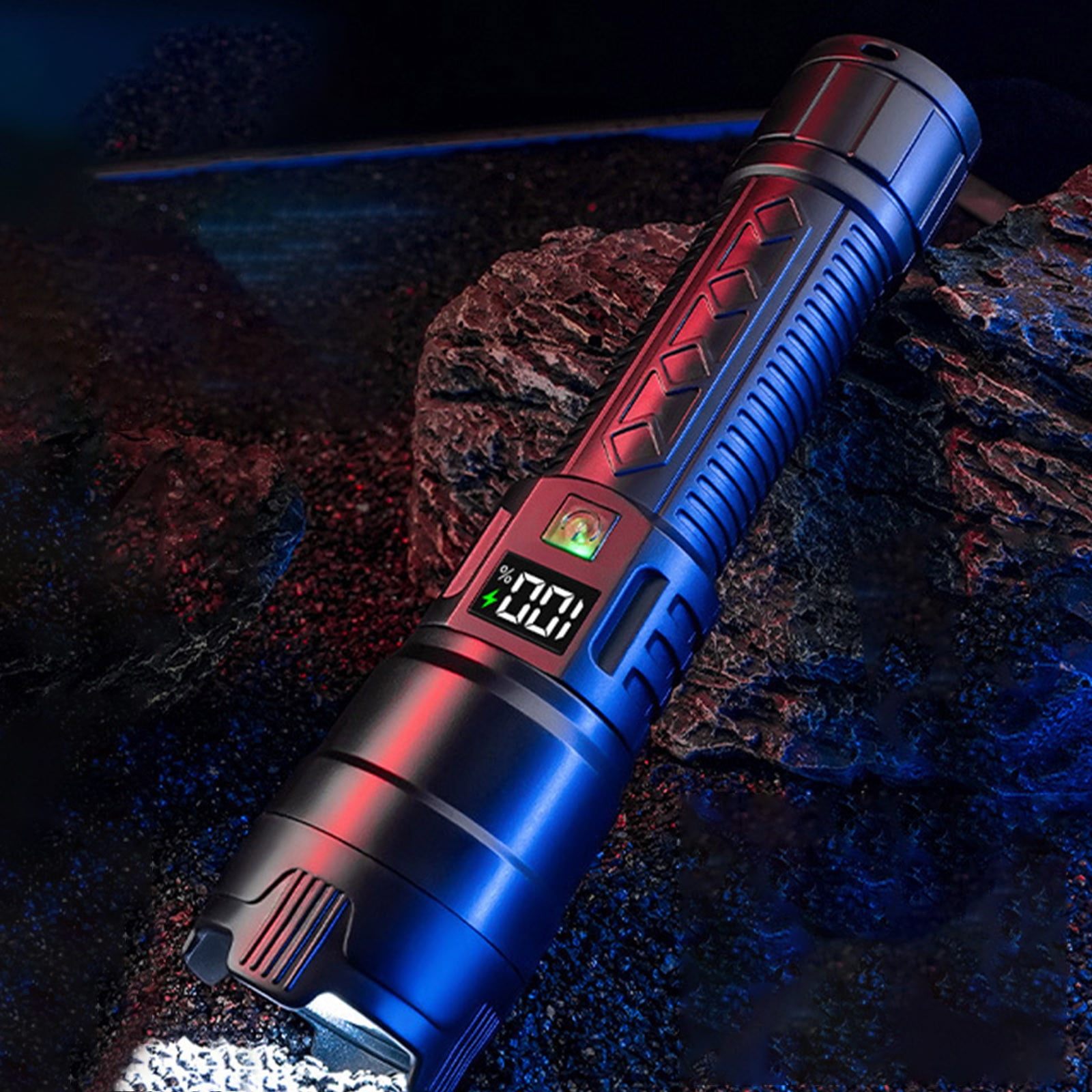 Lampe torche rechargeable argentée de 1600 lumens, 5 modes, étanche Lampe torche rechargeable argentée de 1600 lumens, 5 modes, étanche