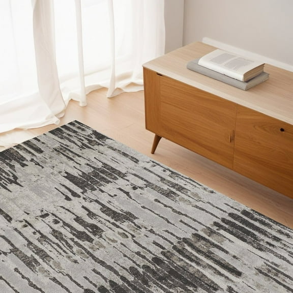 HomeRoots 4' X 6' Gray And Ivory Abstract Power Loom Area Rug