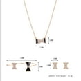 thumbnail image 4 of Collar de Diamantes de Imitación Salvador Joyería pendiente de Oro, 4 of 9