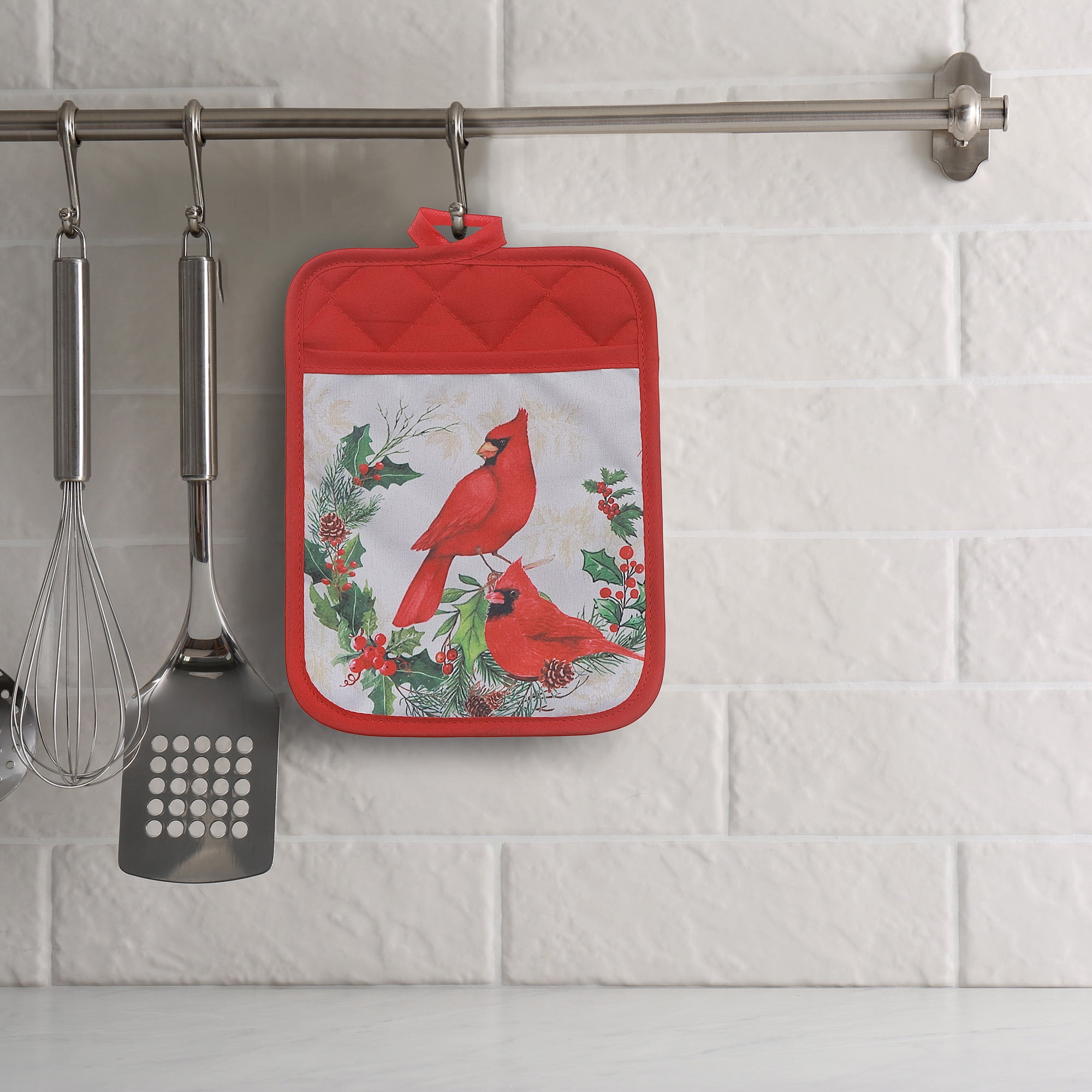 Pot Holder With Pocket (Cardinals Perched On Wreath) - Set of 6