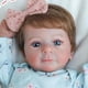 thumbnail image 4 of Muñeca Reborn Hengluck Realistic de 49 cm con cuerpo completo de vinilo, 4 of 5